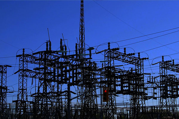 从基础到应用:全面解析变频器的工作原理、控制策略 从基础到应用:全面解析变频器的工作原理、控制策略
